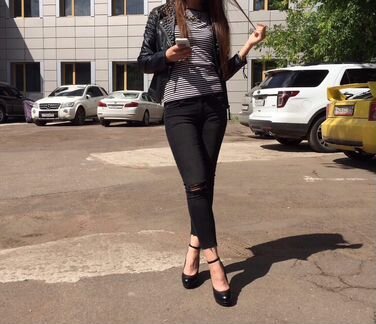 Джинсы