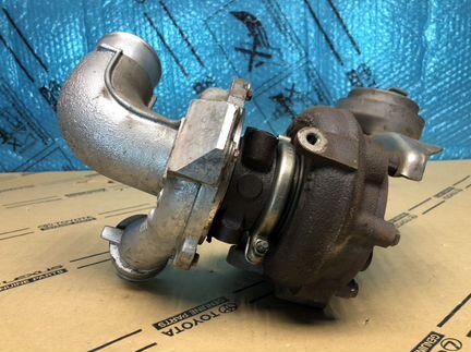 Toyota RAV4 турбина 2.2 дизель 17201-26072