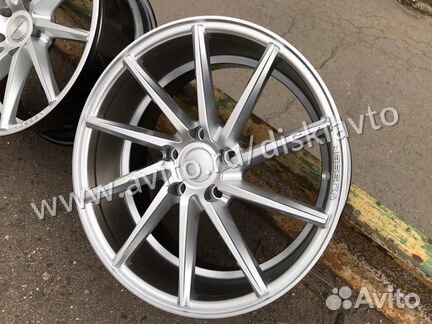 Зимние колёса Vossen CVT R17 для Skoda Octavia