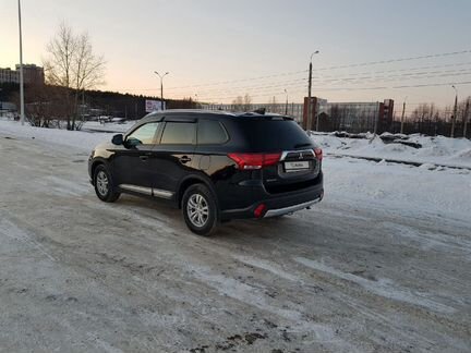 Mitsubishi Outlander 2.0 CVT, 2018, 43 000 км