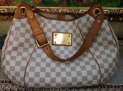 Сумка Louis Vuitton оригинал б/у