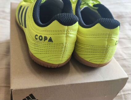 Отличные бутсы Adidas Copa для ребенка (размер 30)