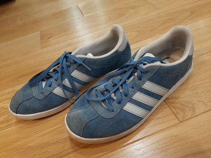 Кроссовки Adidas